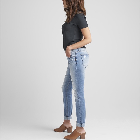 [SOLD] Silver Jeans - Boyfriend Mid Rise Slim Leg - Picture 3 of 11